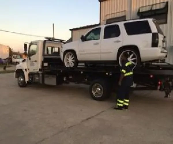 Aalmost There Towing - photo 3