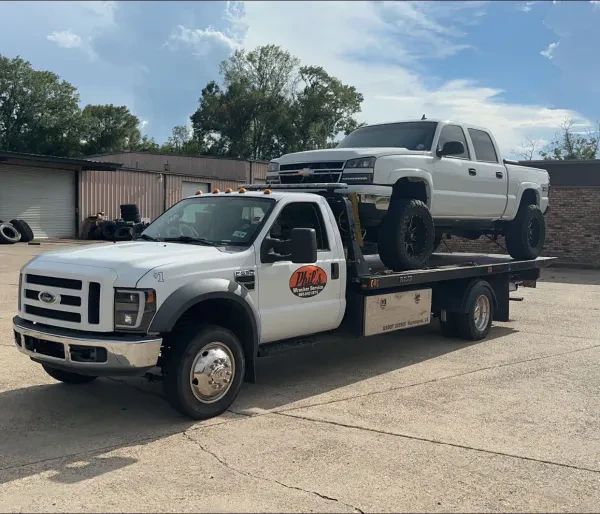 Phil's Wrecker Service - photo 3