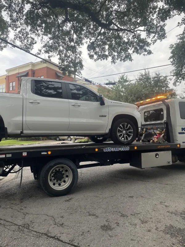 Pop's Towing & Recovery Services - photo 3