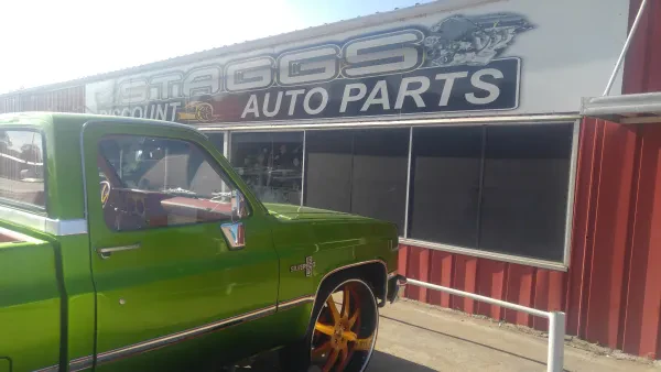 Staggs Discount Auto Parts - photo 4