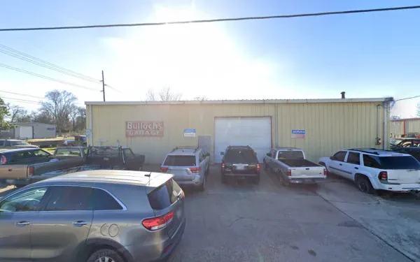 Bulloch's Garage - photo 2