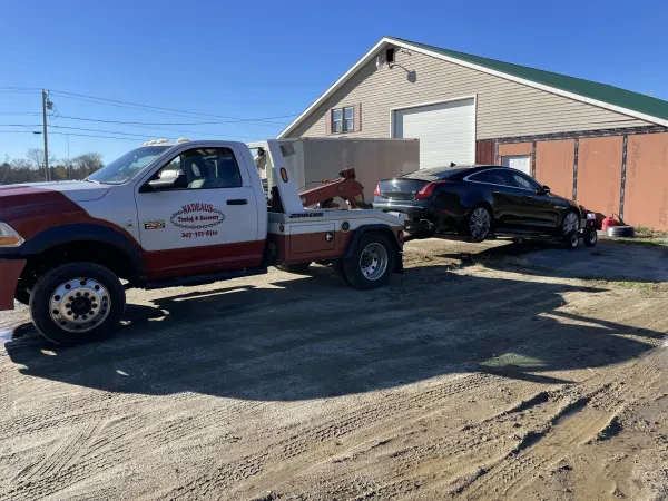 Nadeau’s Towing & Recovery - photo 2