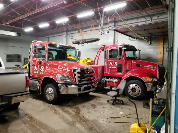 A & S Towing - photo 3