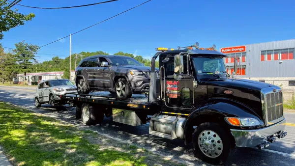 Milan Towing/Compania de Gruas, Lynn MA - photo 2
