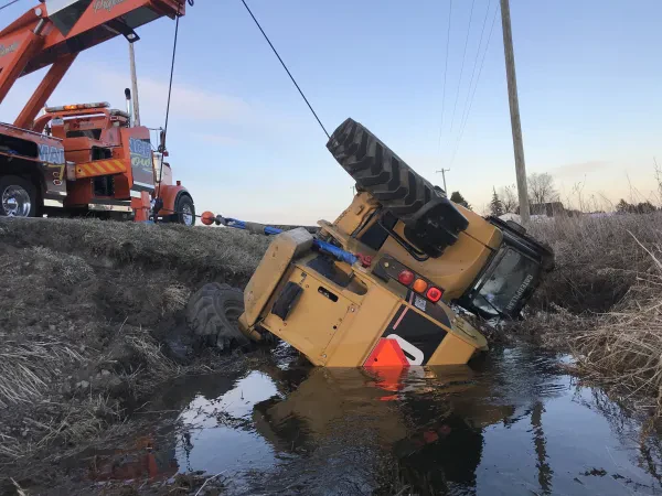 America 1 Towing - photo 4