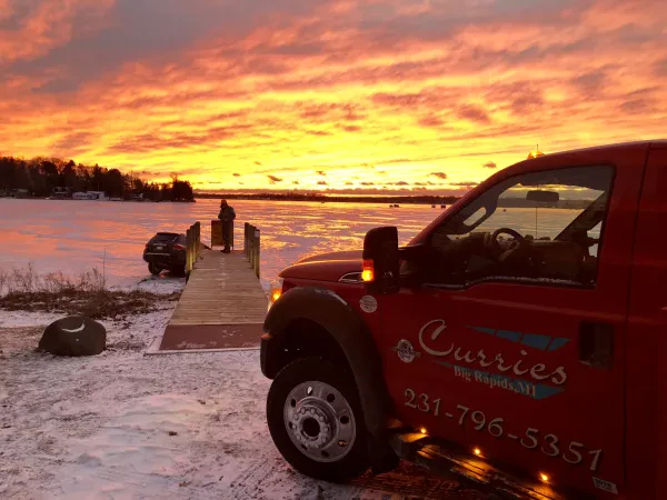 Currie's Towing - photo 3