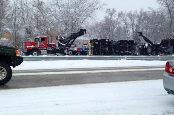 John's Towing Services - photo 4