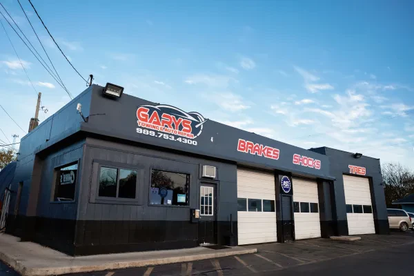 GARYS TOWING AND REPAIR - photo 4