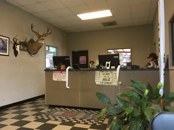 Phillips Car Care Center - photo 2