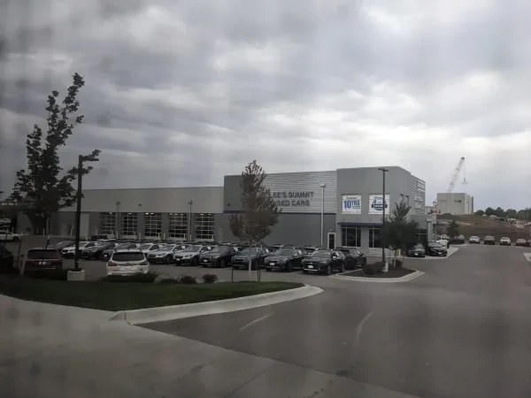 Lee's Summit Used Cars - photo 2