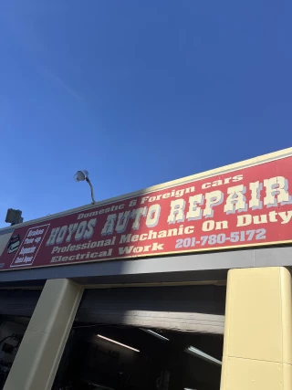 Hoyos Auto Repair