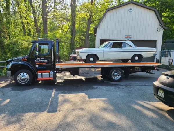JC and Daughter's 24-Hour Towing, Inc - photo 3