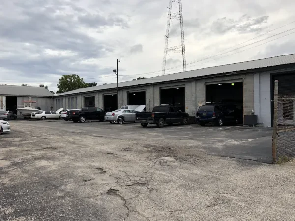 R & R Automotive - photo 4