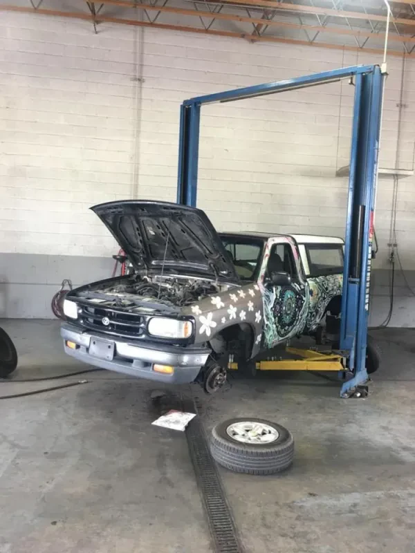 Chandler West Auto Repair - photo 4
