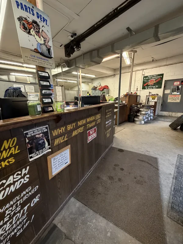 Bill's Auto Parts Inc. Caution: Bills S.S. & Auto Parts on FB is a Scam - photo 2