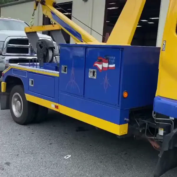Andre's Towing Services LLC - photo 2