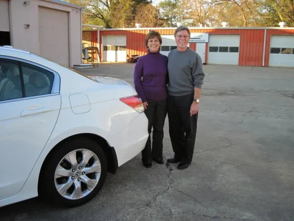 Medines Collision Center - photo 3
