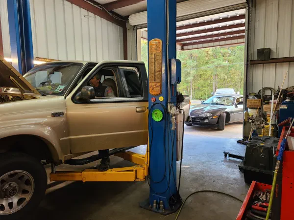 Blanchard Auto Repair Inc. - photo 3