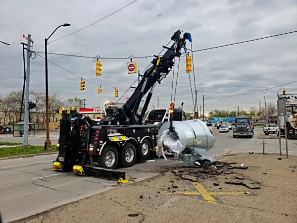 Detroit Towing Group - photo 2