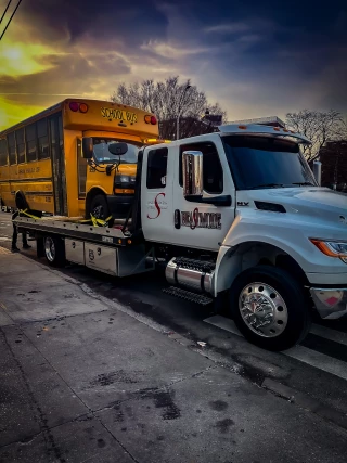 BeastMode Towing & Automotive inc