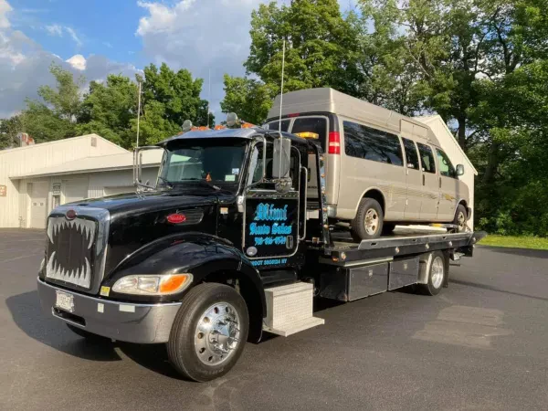 Mimi Auto Towing - photo 3