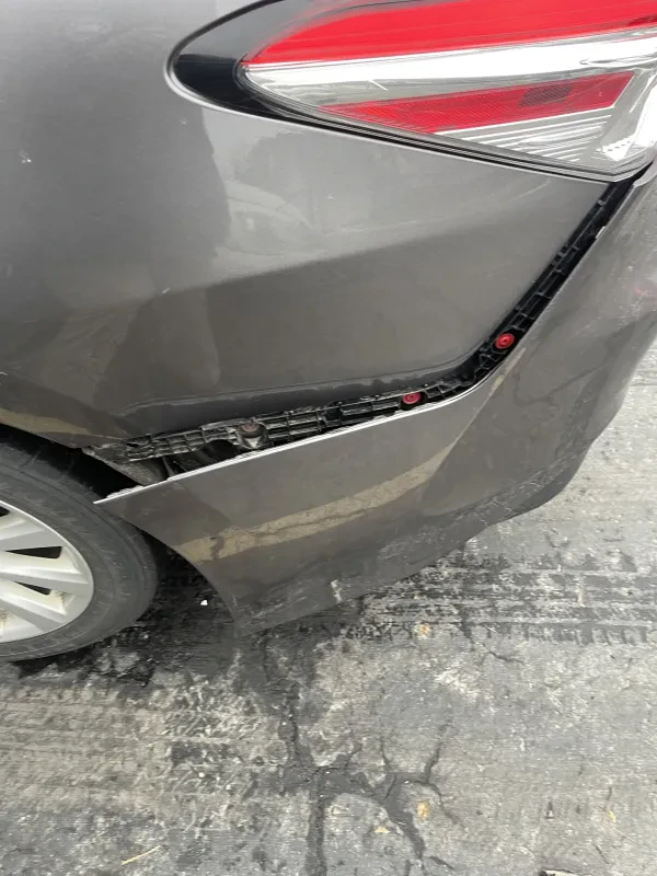 In and Out Collision, LLC - photo 2