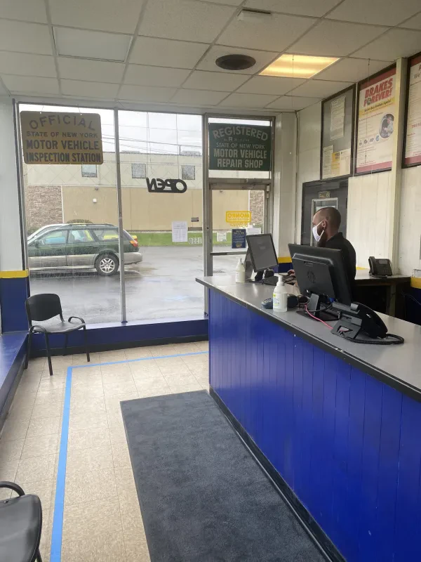 Monro Auto Service and Tire Centers - photo 3
