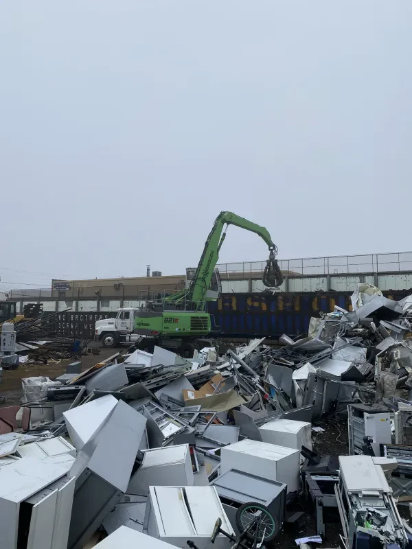 Two Brothers Scrap Metal Inc - photo 3