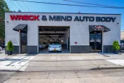 Wreck & Mend Auto Body