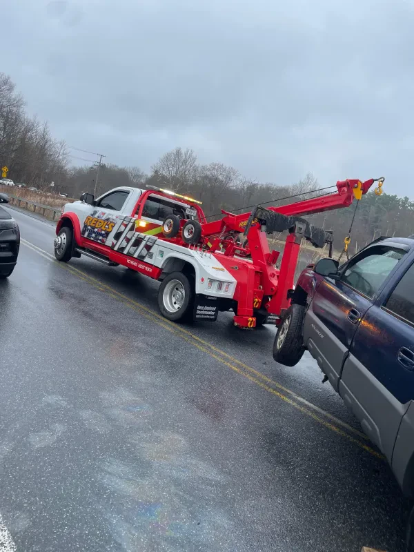 Redl's Towing - photo 2