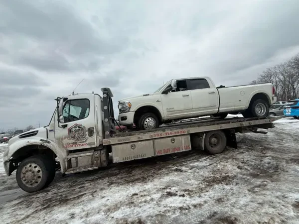 Ali's Towing Inc. - photo 3