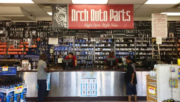 Arch Auto Parts - photo 3