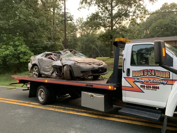 Doug's 24 hour Towing & Recovery LLC - photo 3