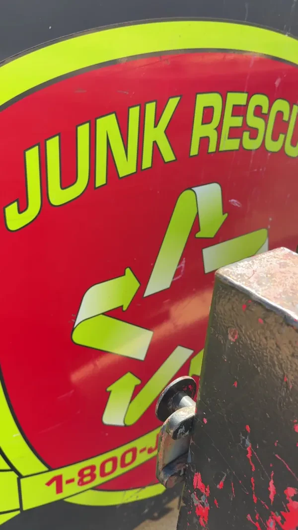 Junk Rescue - photo 2