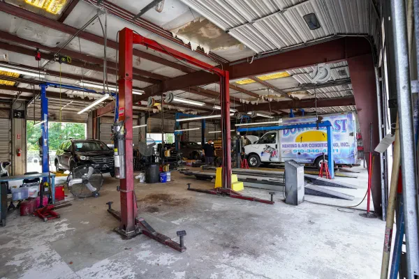 Sanders Garage of Jacksonville - photo 3