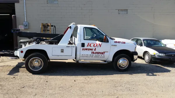 Icon Towing - photo 2