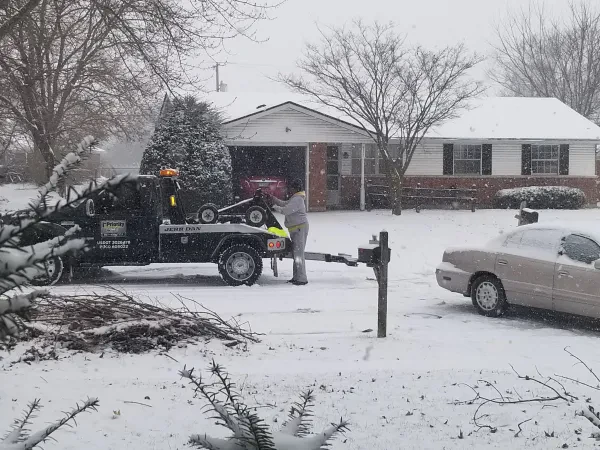 1st Priority Towing LLC - photo 2