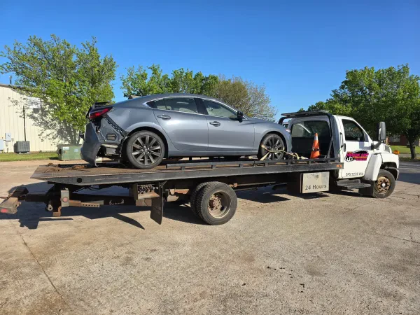 The Hook Up Towing & Recovery - photo 4