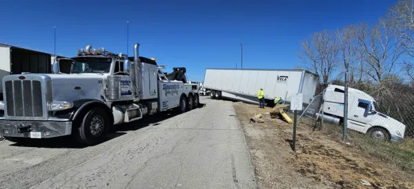 Speedy’s Towing & Recovery - photo 4