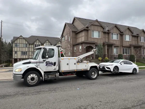 Mian Towing LLC – Serving Beaverton & Tigard Area - photo 4