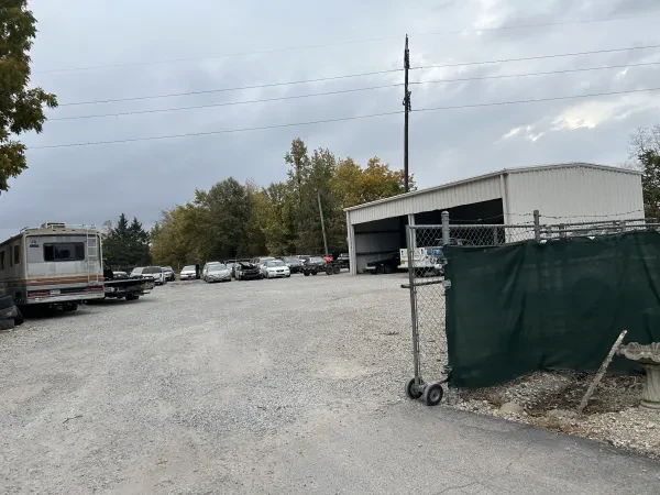 Clark Towing and Auto Recovery of West Memphis LLC - photo 4
