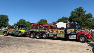 Jonnys Towing & Recovery