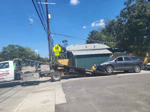 Mission Wrecker Service – Car Towing & Heavy Duty Recovery - photo 3