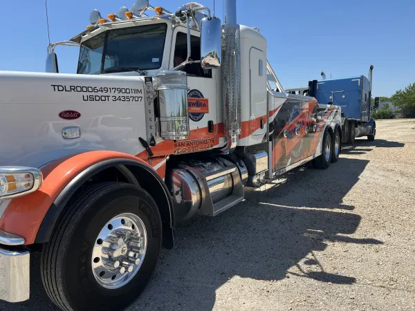 New Era Towing - photo 2