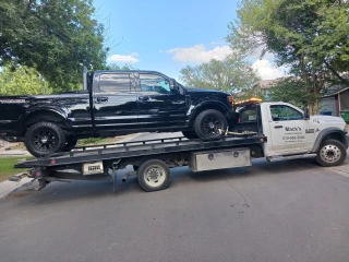 Ruiz towing service