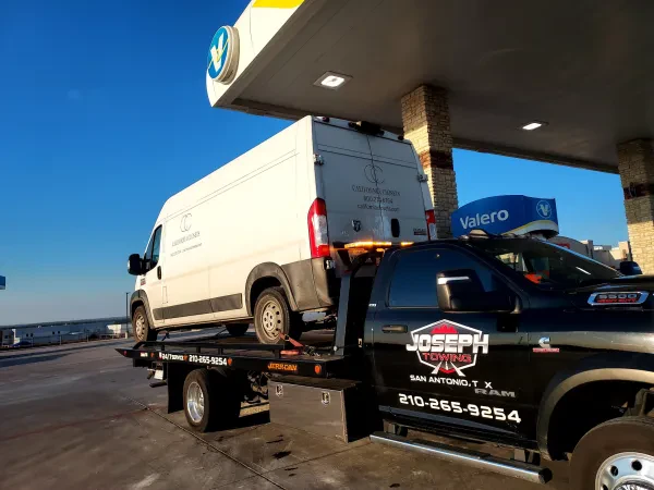 Joseph Towing - photo 4