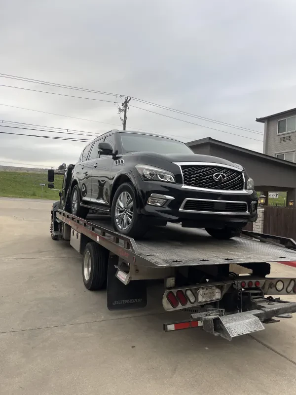 A&H Towing Company - photo 4