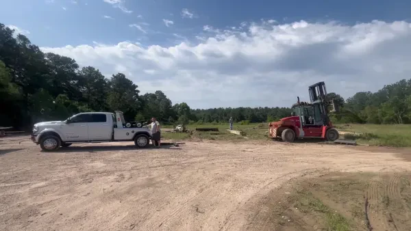 Windcrest wrecker - photo 2