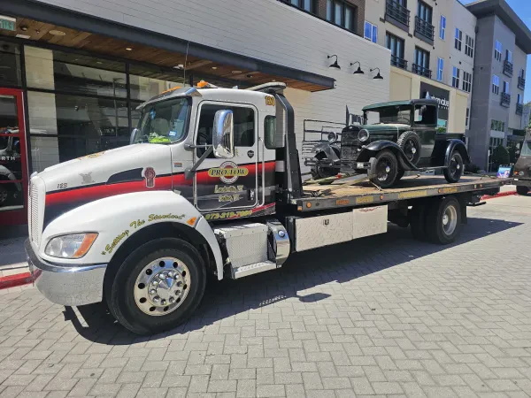 Pro-Tow Wrecker Service - photo 3