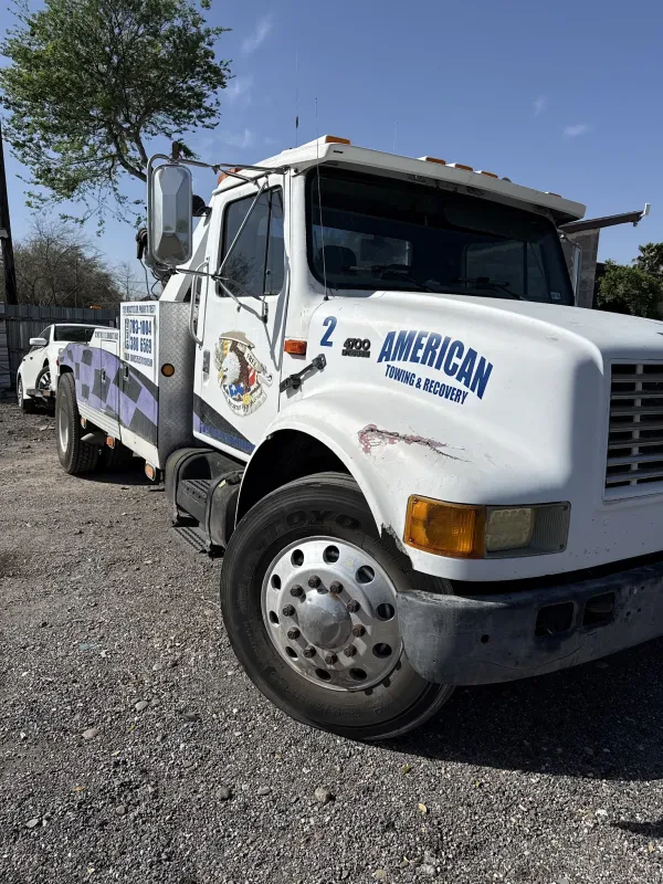 American Towing and Recovery - photo 2